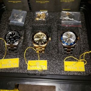 Set of three Invicta Pro Divers